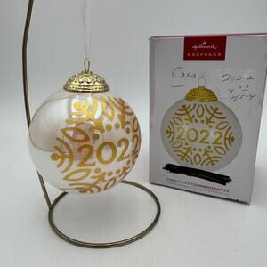 2022 Hallmark Ornament Ball with Snowflake and Box Christmas Commemorative